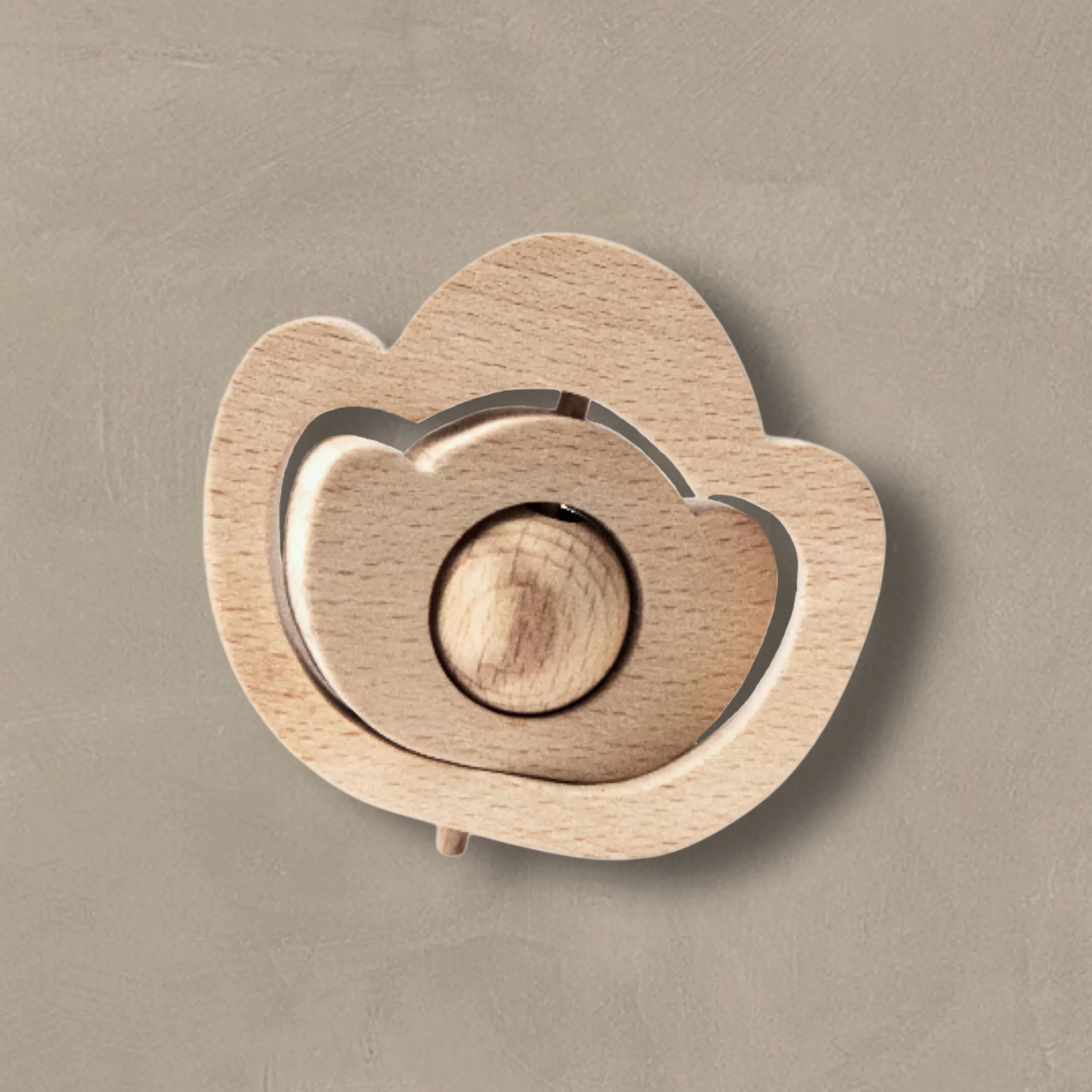 hochet en bois pour bébé, en forme de coquelicot